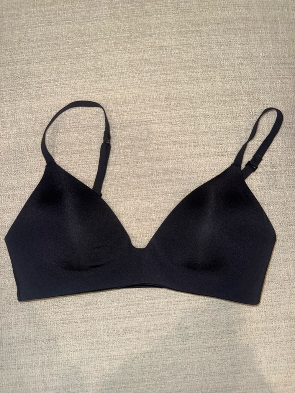 SKIMS Wireless Form T-Shirt Bra
